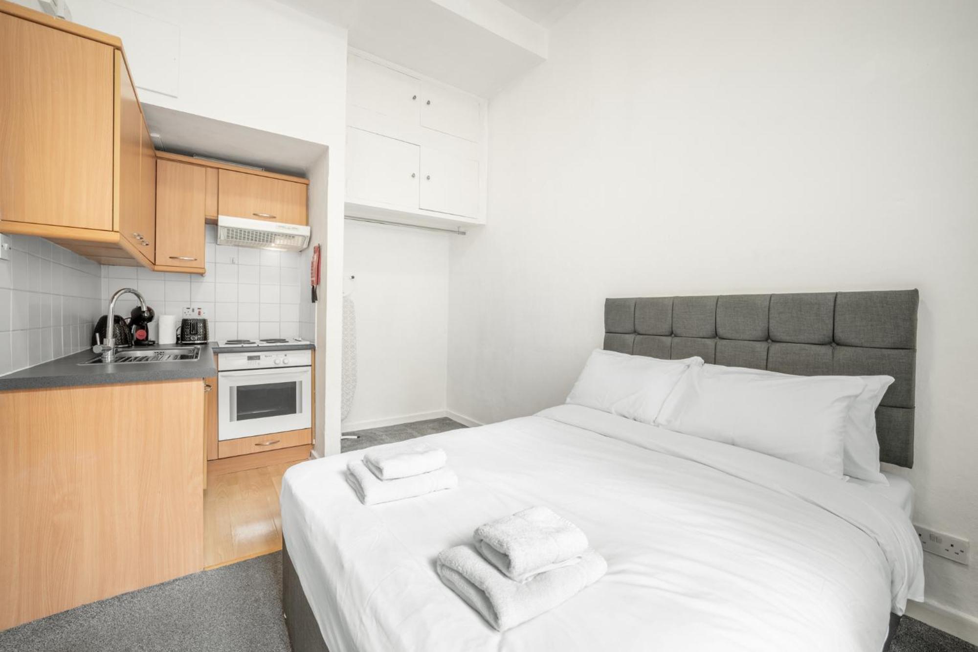 Beaufort Gardens Apartment