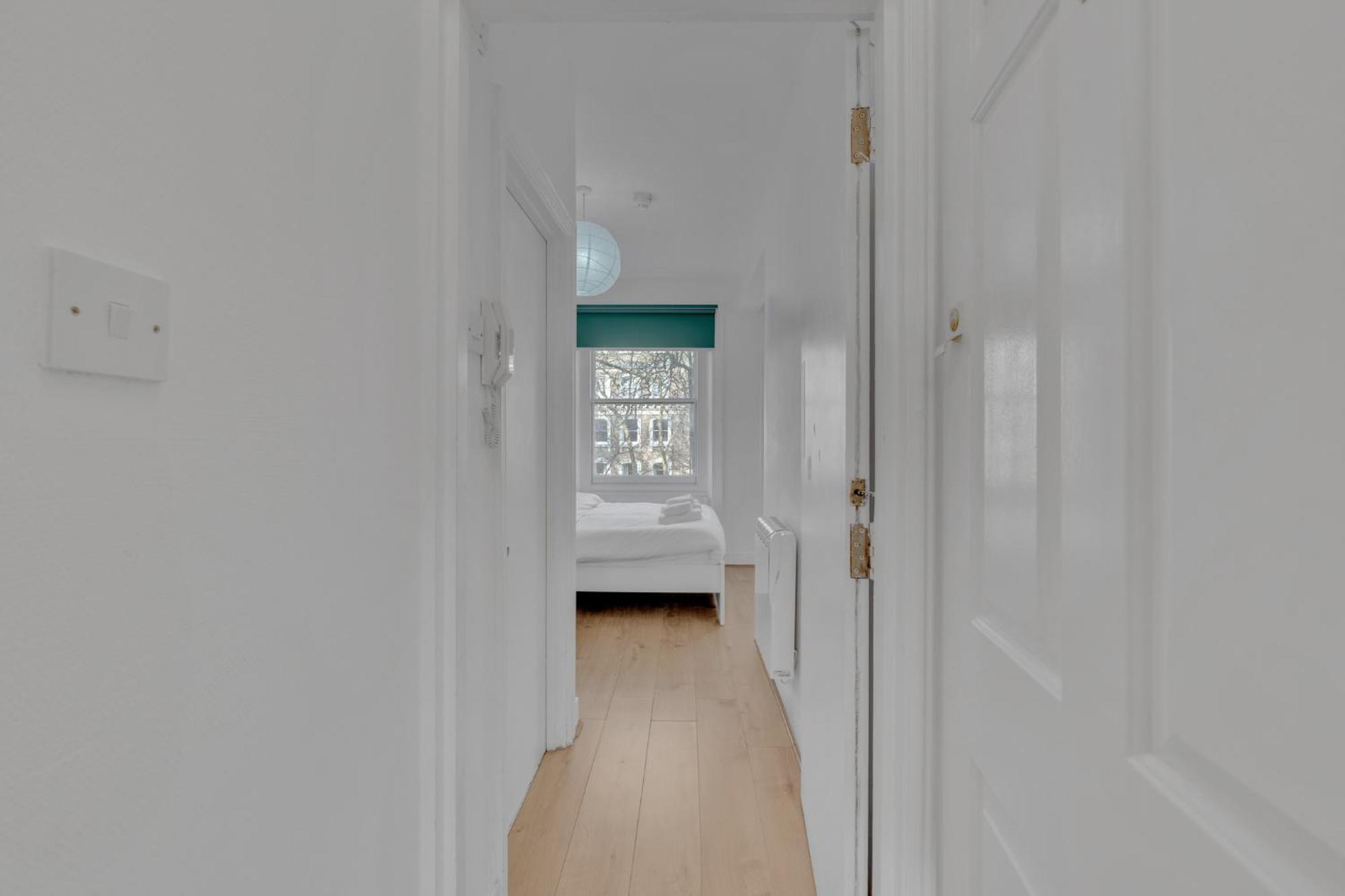 Apartment Beaufort Gardens London