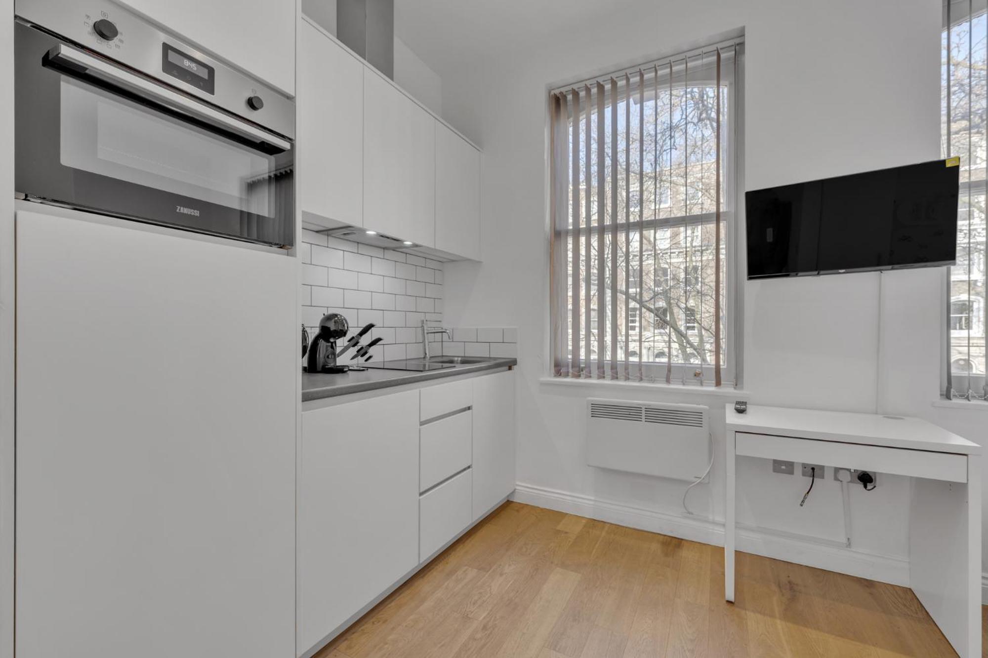 Beaufort Gardens Apartment London